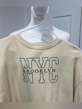 Beige "Brooklyn NYC" Graphic Crewneck Sweatshirt - Urban Outfitters